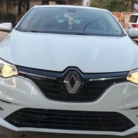 رينو ميكان  للبيع كامل مواصفات عدا الفتحة 2023 ماشيه 66 الف رقم أربيل....