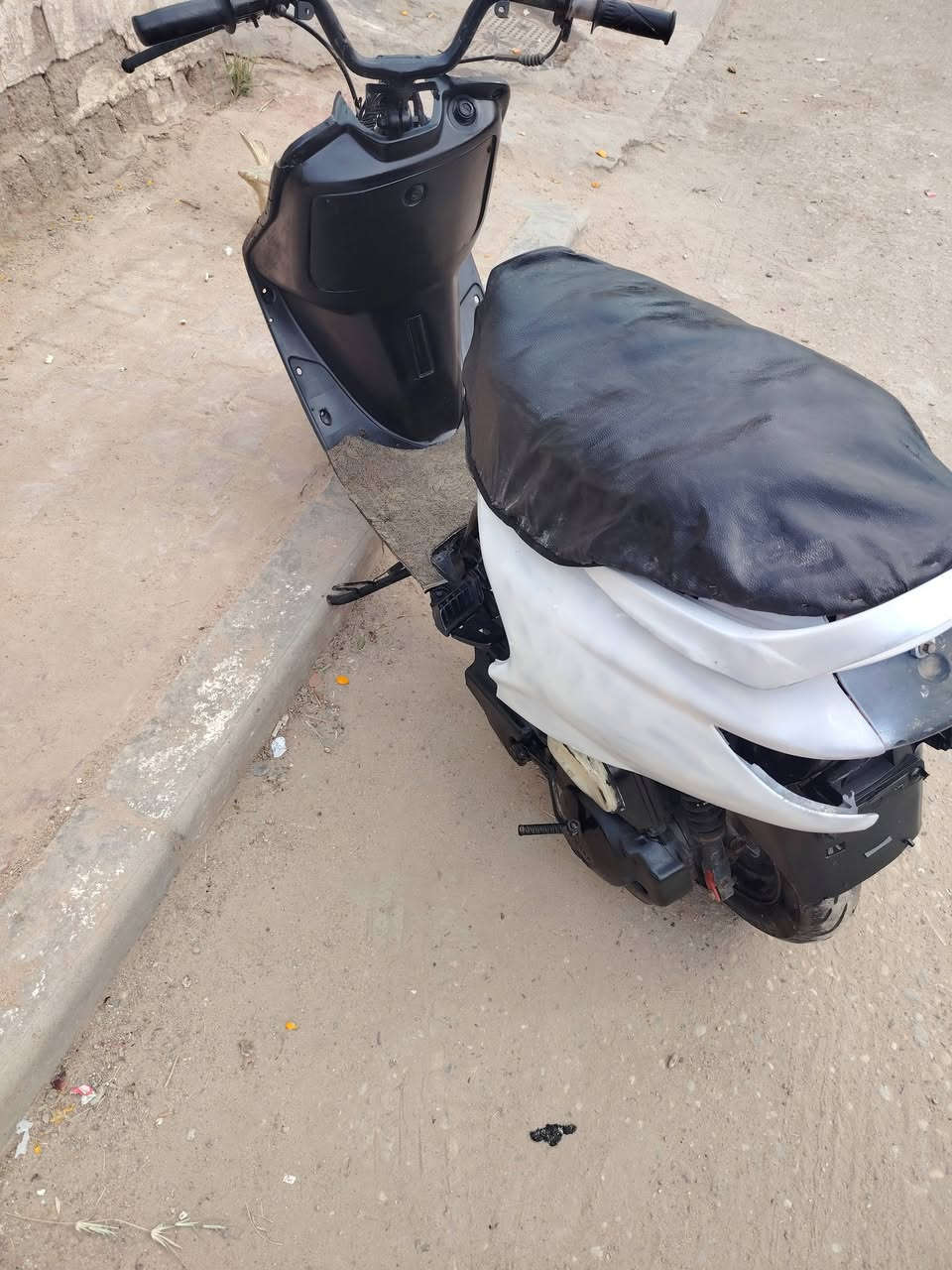 سلام عليكم  دراجه ماكس للبيع كلشي شغال مكينه ناعمه 
دراجه خير من لله كفرات موجوده.. ♕ سعرها مناسب مكاني بلبصره قضاء المدينه بالهوير  شراي بي خير ويدلل


**إذا كنت صاحب هذا الإعلان وتريد حذفه لأي سبب، رجاءا أرسل رسالة إلى الدعم الفني**