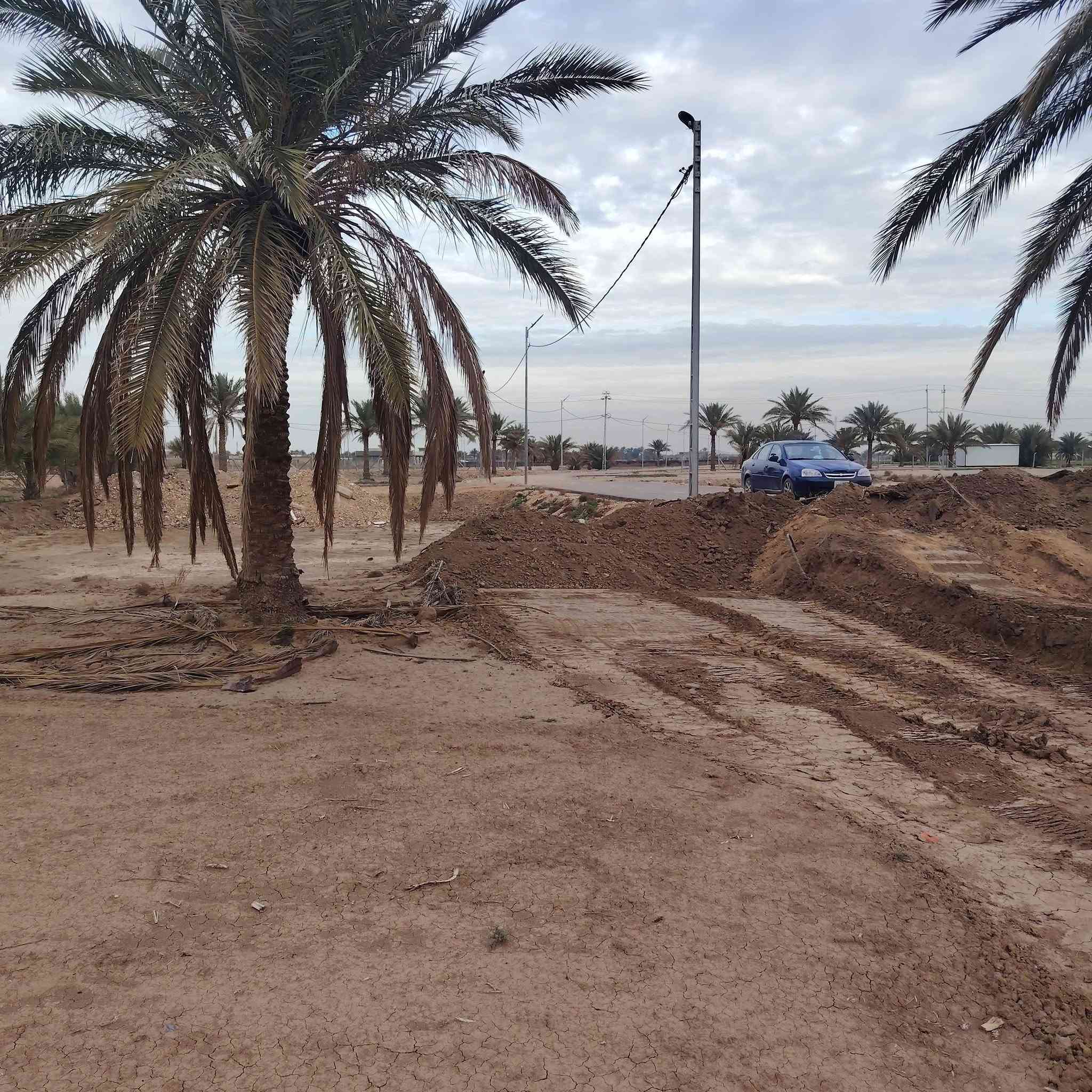 للبيع قطعة أرض مميزة 🏡
📍الموقع: مقابل بوابة طريق الحلة – الكفل
📐المساحة: 300 متر
✅ ماء وكهرباء
✅ شارع مبلط
✅ طابو رسمي
✅ صرف زراعي
✅ تحويل مباشر باسم المشتري
📞 فرصة مناسبة للسكن أو الاستثمار
للتواصل: ……***********
