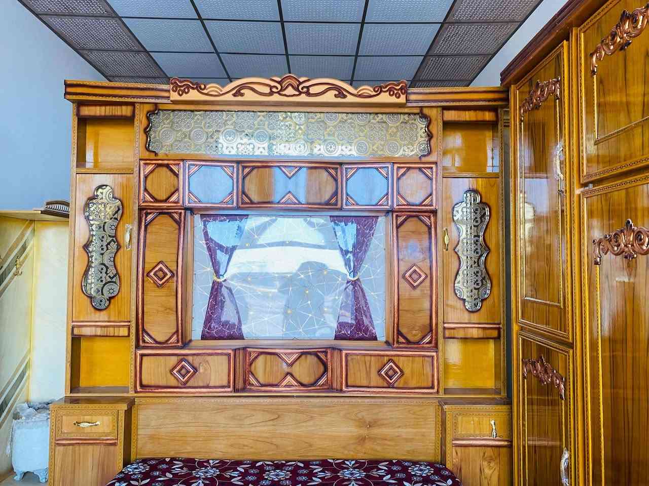 سلام عليكم عندي غرفه نوم مو مستعمله للبيع في الرمانه البعبيد جديده *********** واتساب توجد خدمة توصيل
