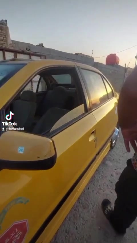 السلام عليكم سمند موديل2011 ناطق محرك جديد وكير مكفول نقصها بس راديتر تبريد رقم كربلاء عليها غرامات هيئه ومرور 400 ابيع صافي ب17 ورقه وبيها مجال مكاني بغداد جسر ديالى الجديد رقم الهاتف
***********. متوفر واتساب