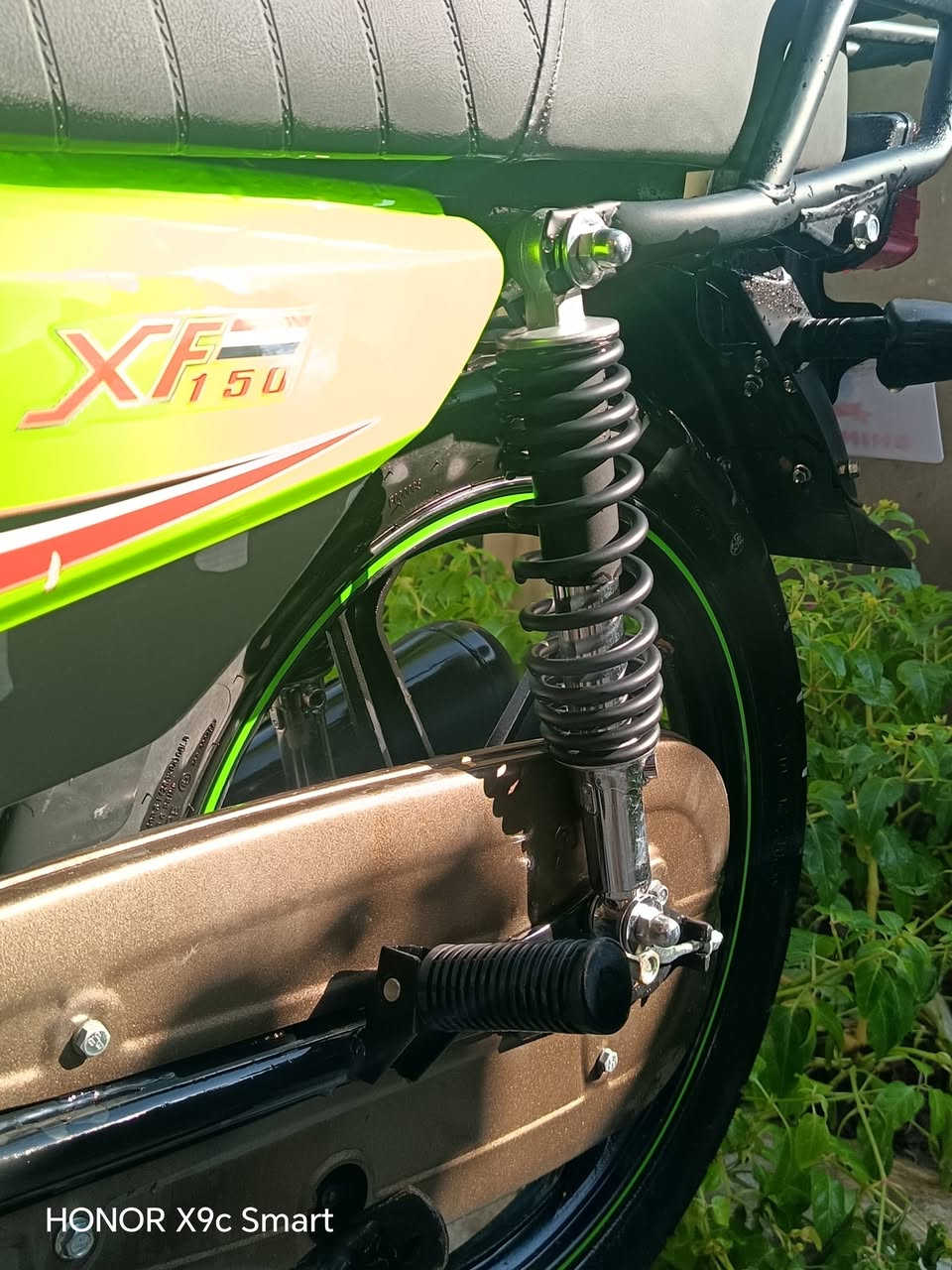 للبيـع دراجة شنك (Cheng) موديل 2025 🏍️
النوع: شنك - الحجم الصغير.
​الموديل: 2025 (جديدة جداً).
​الحالة: الدراجة نظيفة جداً وجاهزة من كلشي (شغل واطلع).
​المكان: الديوانية.
​السعر: مليون و350 ألف (بيه مجال قليل للشراي).
​للتواصل والاستفسار:
📞 ***********
