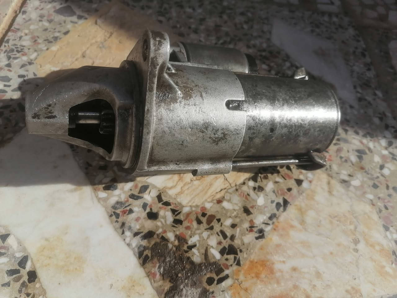 غراض للبيع وعلى الفحص


**إذا كنت صاحب هذا الإعلان وتريد حذفه لأي سبب، رجاءا أرسل رسالة إلى الدعم الفني**