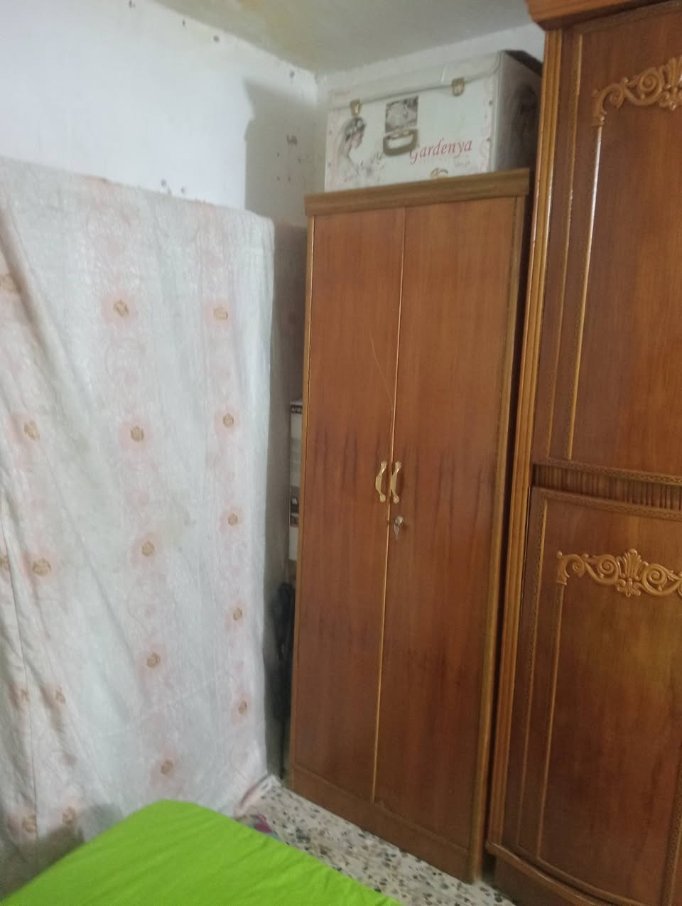 غرفه نوم البيع صاج عراق ***********تسكام دخل اخرج صاج السعر 600وبيها مجال
