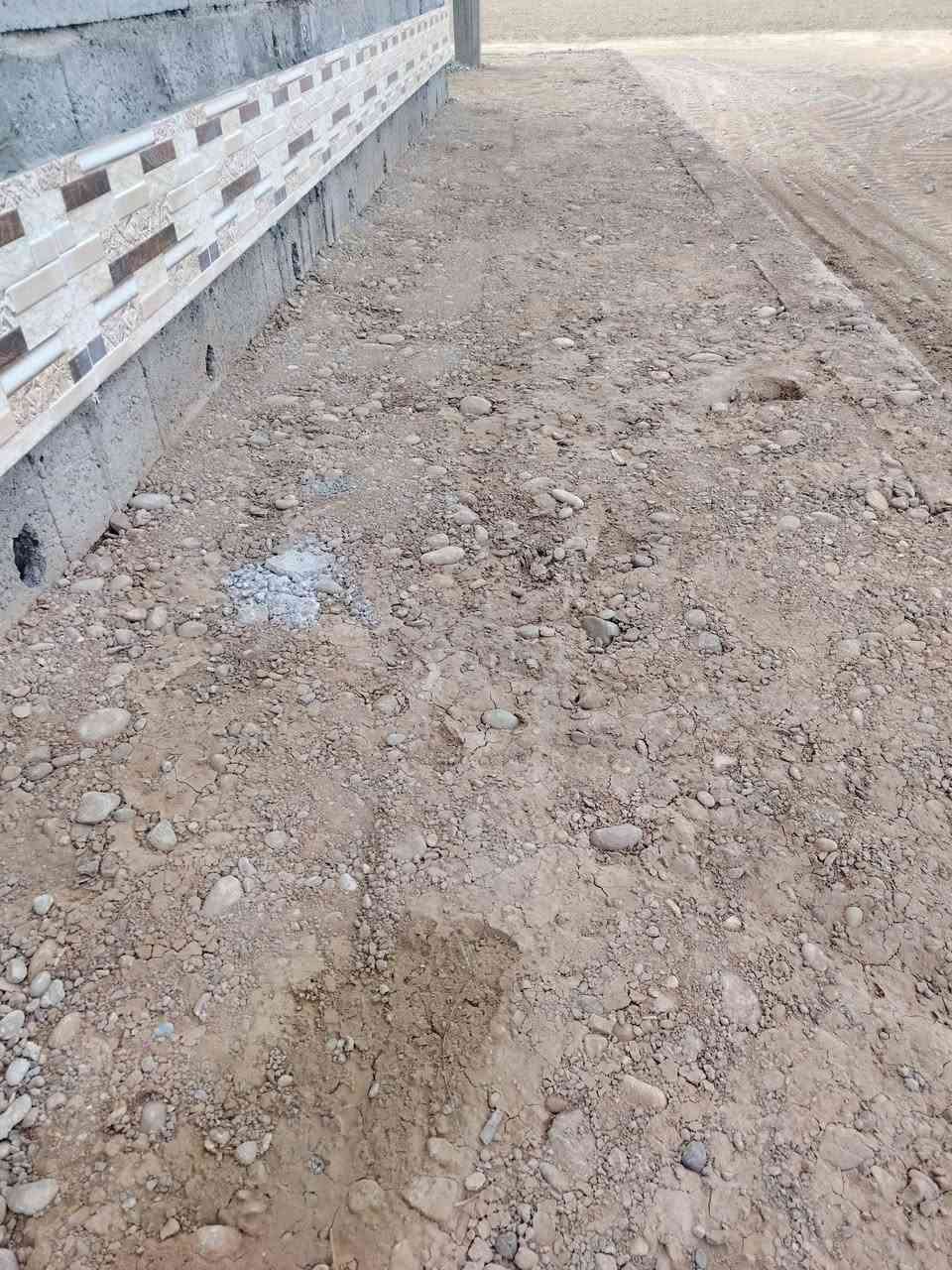 السلام عليكم..
يوجد تعديل لأرضية المنزل +فرش حجر +حدل (قبل فرش الحجر وبعد الفرش) للأستفسار على الرقم التالي 
هاتف :***********
