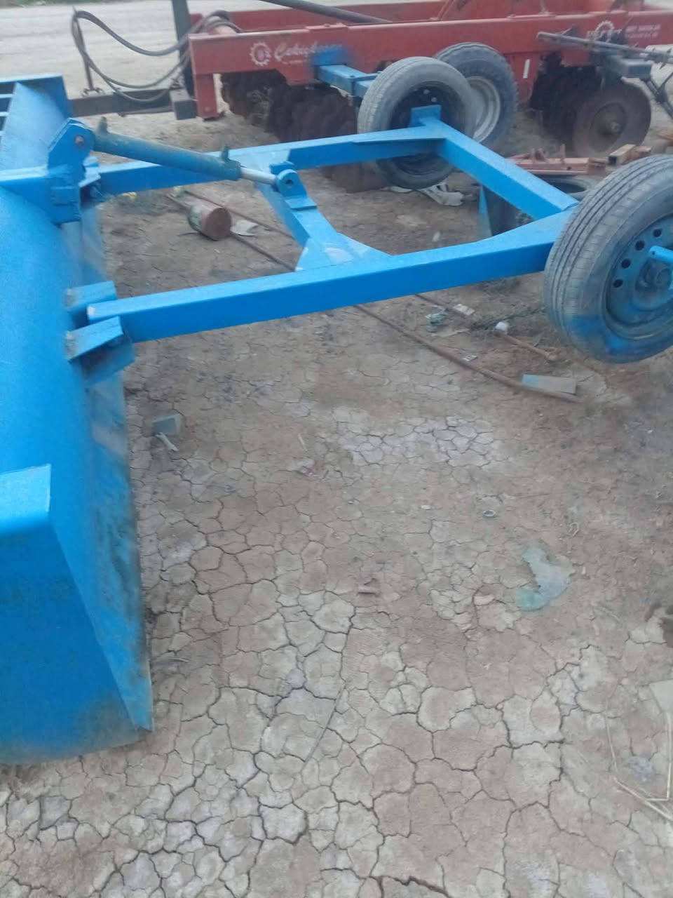 السلام عليكم موجود معدلان 3متر للبيع سعر الاستفسار *********** مكان واسط الشحيميه
