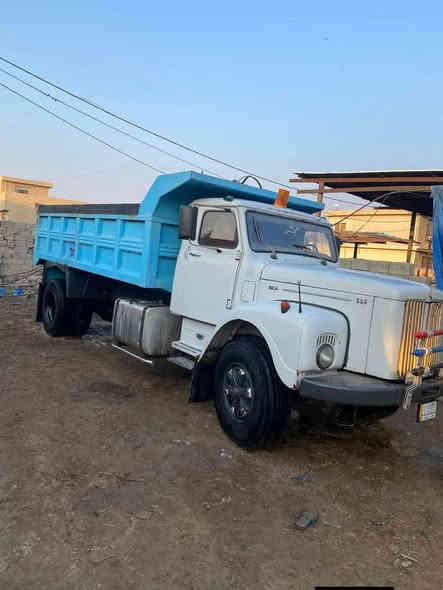 سلام عليكم سكانيه 111 مكينه 12ونص جديده كير 113جديد قماره وربع نضيفه مابيها خياس بدي جديد شاصي نضيف موديل 81 كهربائيات كامله ماتصرف عليه ربع دينار مكان بغداد السياحي معامل رقم***********
