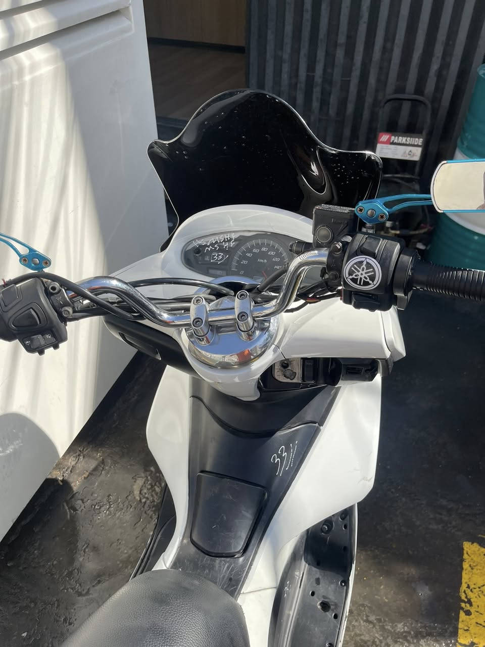 سلام عليكم 
pcx جيل الاول 2016 Jfياباني اصلي مكينة مفتوحة تبديل كازكيت م بيه نقص راديتر جديد واتر بم جديد ولف حماوة جوزة حماوة كلشي جديد م بيها اي نقص مكاني الدورة او السيدية  السعر مليون و100بيها مجال رقمي ***********
