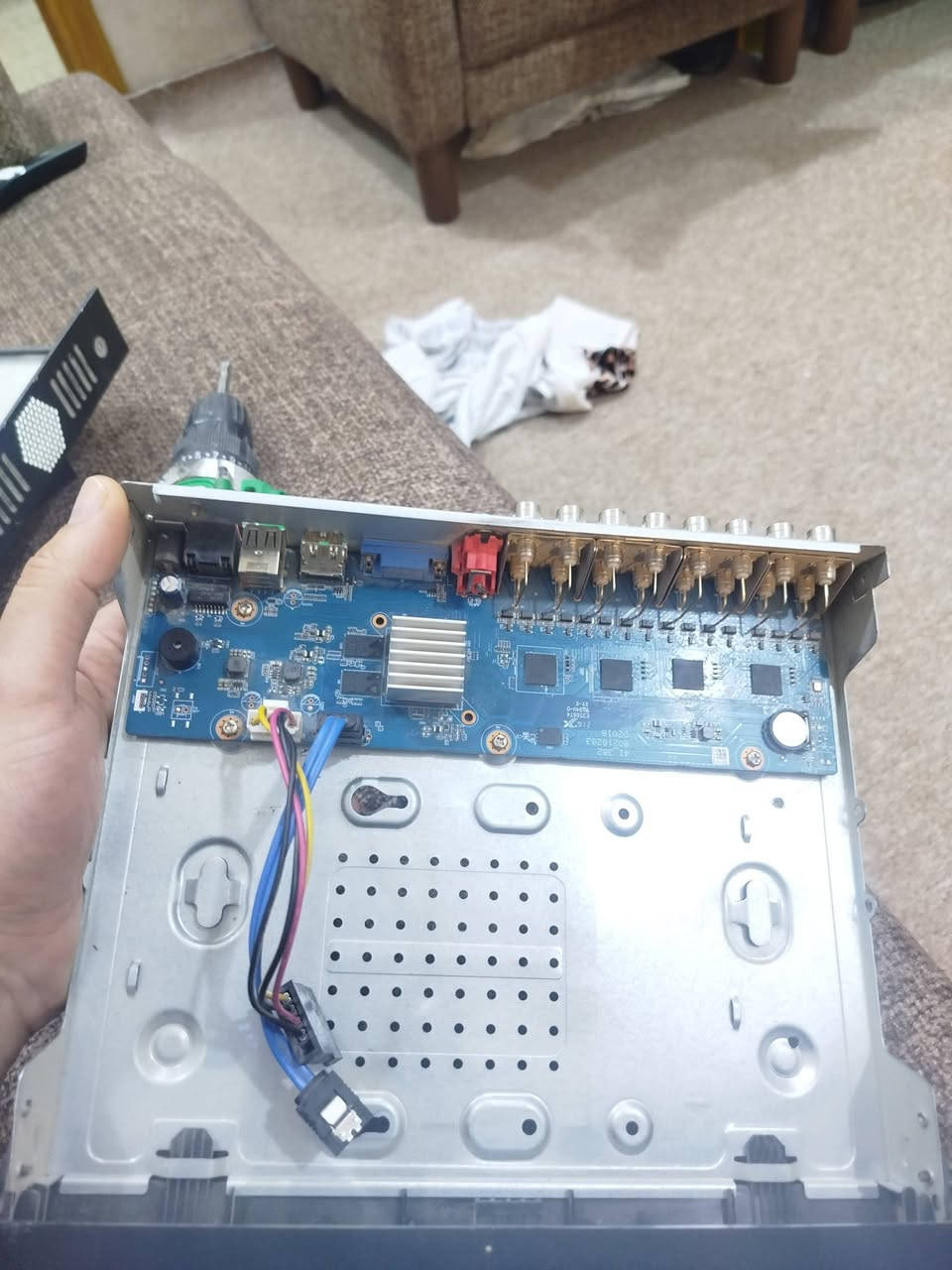 سلام عليكم متوفر عدي dvr 16 جنل 
دهوى الاصلي مستعمل نضيف كلش 
سعرهه 75 الف قفل مكاني كربلاء


**إذا كنت صاحب هذا الإعلان وتريد حذفه لأي سبب، رجاءا أرسل رسالة إلى الدعم الفني**