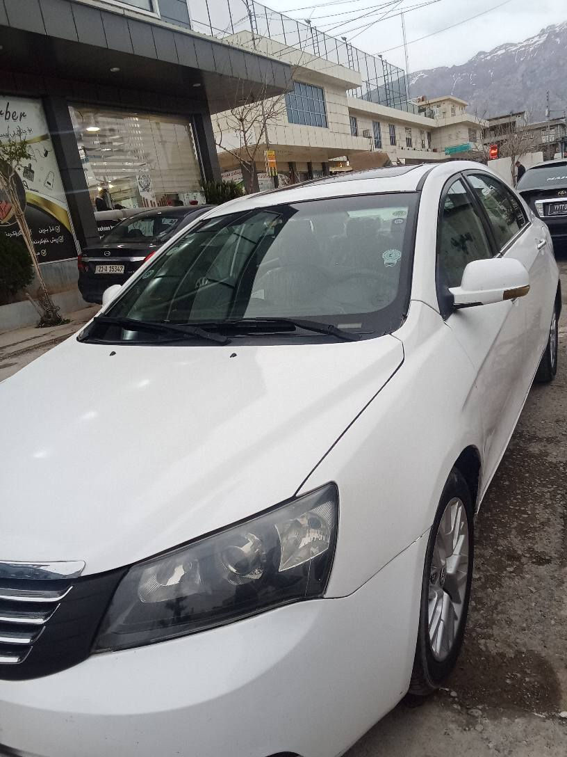 جیلی 2013ی ئیم گراند
بی بۆیاخ بێ شوخت لۆک لۆک
12هەزار ڕۆشتوە 
گێڕومەکینە بشرت
سلایت و حاسە و جالد
فول موسفات 
سەیارەکە سەنەوی بسرچوە  من بەس بەاویات
دەیفرۆشم  مالی دۆستە 
سعری خواربازاڕ 44گلا پاکە
*********** السليمانية, العراق
