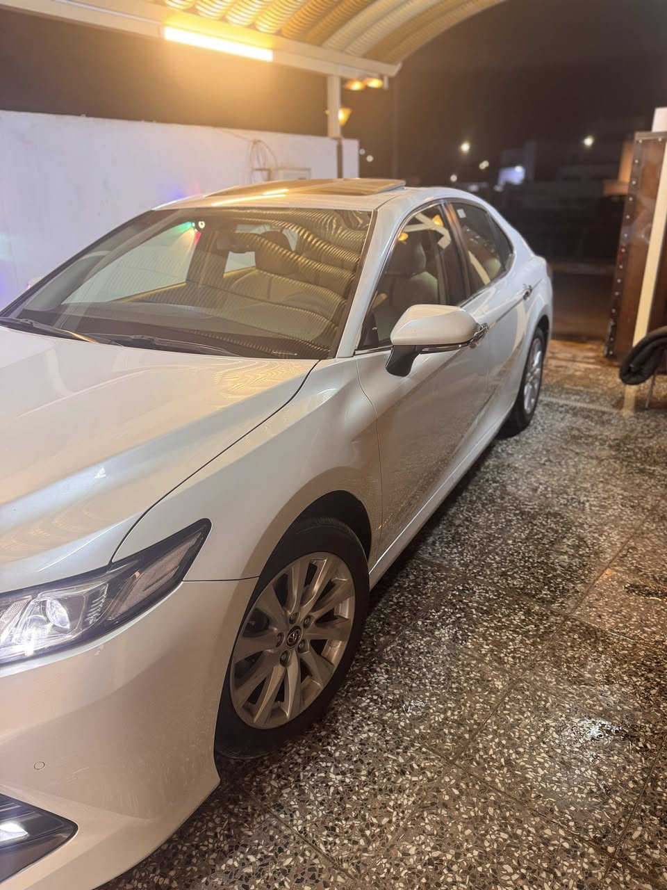 السلام عليكم 🫡
كامري 2019 خليجي ساز مكينه 2500 
كفاله عامه من كلشي كراسي كهرباء فتحه رقم بغداد 
ماشيه 100 مكان الفلوجه السعر 215 وبيه مجال 
***********   //***********
