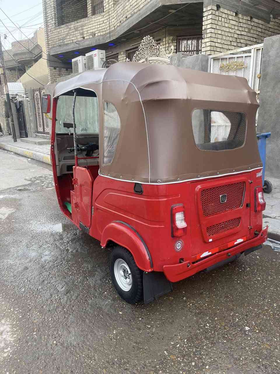 السلام عليكم تكتك البيع موديل(22/8) المكان العبيدي 
 رقم ***********
