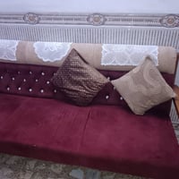 وبركاته للبيع تخم قنفات صاج اصلي ١٠ مقاعد نضيف جدا ٠٧٧١٣٢٨٥٨١١