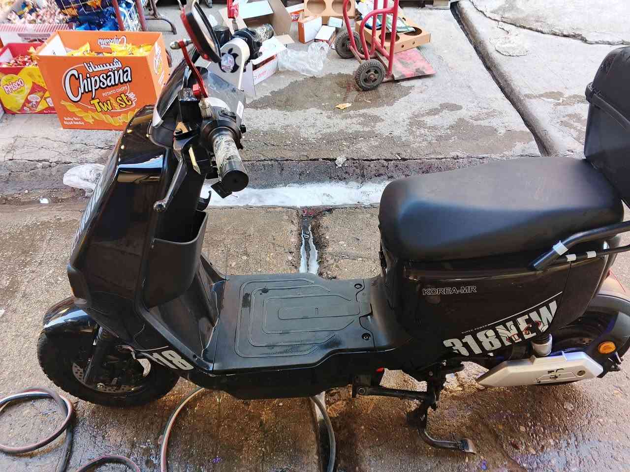 موطور شحن اللبيع ابجي 318/أربع نمرات 6/بطاريات سرعه فول مواصفات معروف بي بك للخلف شرط كلو شغل شرط كلو على فحص شرط جديد يعني جديد السعر 550بيها مجال الملف 2000/رقم موبايل كورك اسياء بي وتساب موصل ايسر اتصل ودالل 
***********
***********
