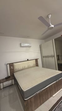 غرفه نوم تركي  درجه أولى  ٥ قطع  داخل الجربايه مخزن مكان الغرفه منصور ...