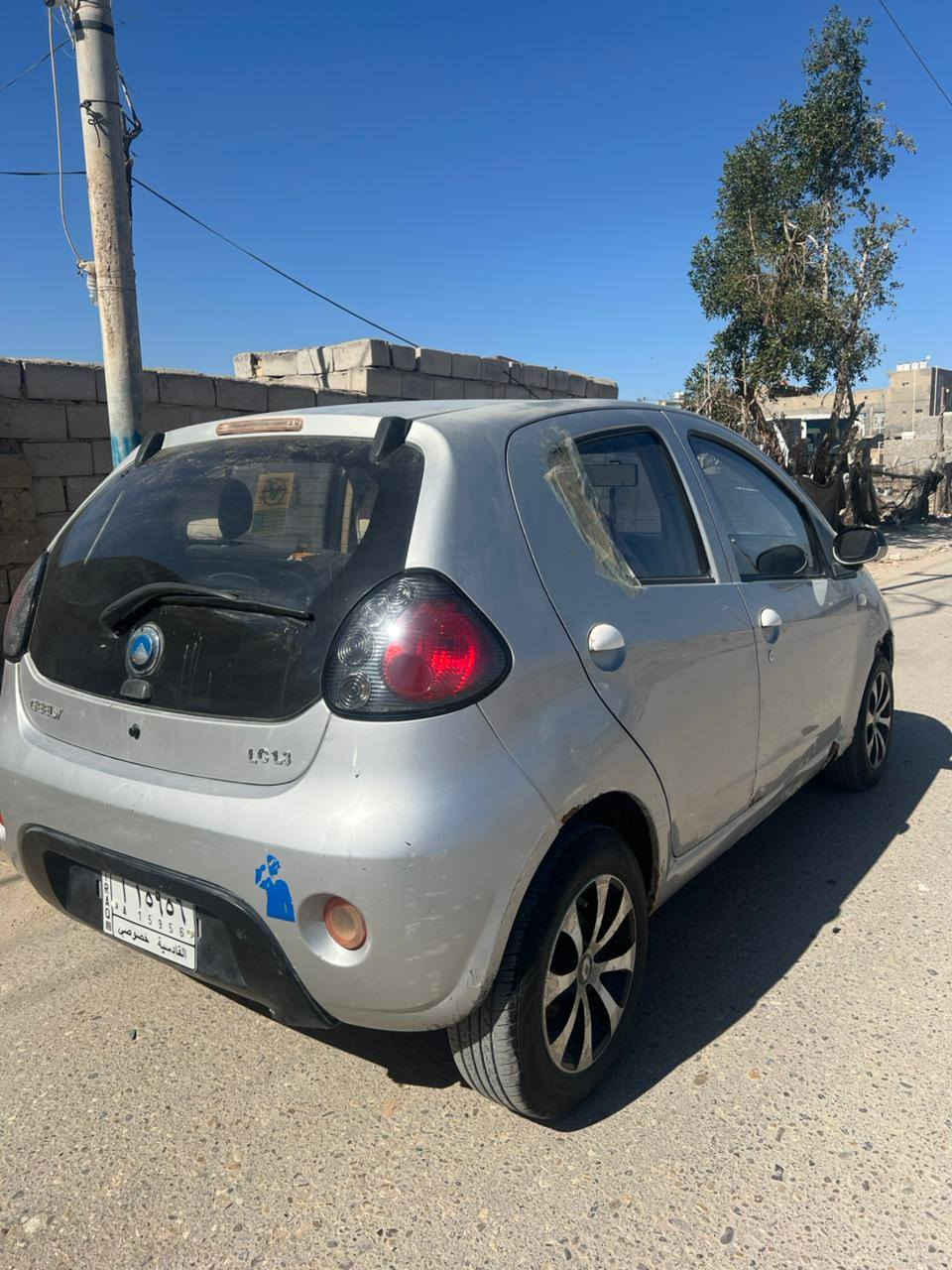 سلام عليكم شباب سياره باندا موديل 13 كير محرك مكفول سنويه لل٢٠٢٧ بيهه خياس بسيط تبريد ثلج للاستفسار الاتصال على الرقم ***********
