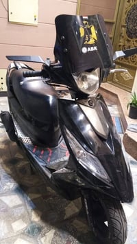 للبيع ٧٠٠ الف 07700611900