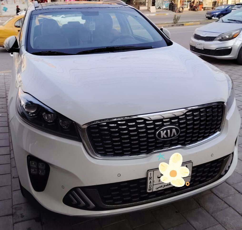 🚗 كيا سورينتو 2020 | فول  اربع كامرات خليجي 
✨ تفاصيل السيارة:
 • الممشى:78000 كم فقط
 • سيارة نظيفة على ايدي من الوكالة من كانت زيرو بيدي رقمتها
 • رقم بغداد (تحويل مباشر)
 • محرك 3500 سي سي
 • 6 سلندر
 • 4 أنظمة قيادة
 • مانع انزلاق
 • 7 ركاب
 • مقاعد جلد فاخرة
 • فتحة سقف بانوراما
 • جنطة كهرباء
 • شاشة + Apple CarPlay & Android   
 • نظام خرائط
 • 4 كاميرات
 • حساسات أمامية وخلفية
 • Auto Hold
 • هاند بريك بصم
 • 3 قطع تبريد 
       السعر 27 الف $ 
             📍 الموقع: بغداد
           📞 الهاتف ***********
