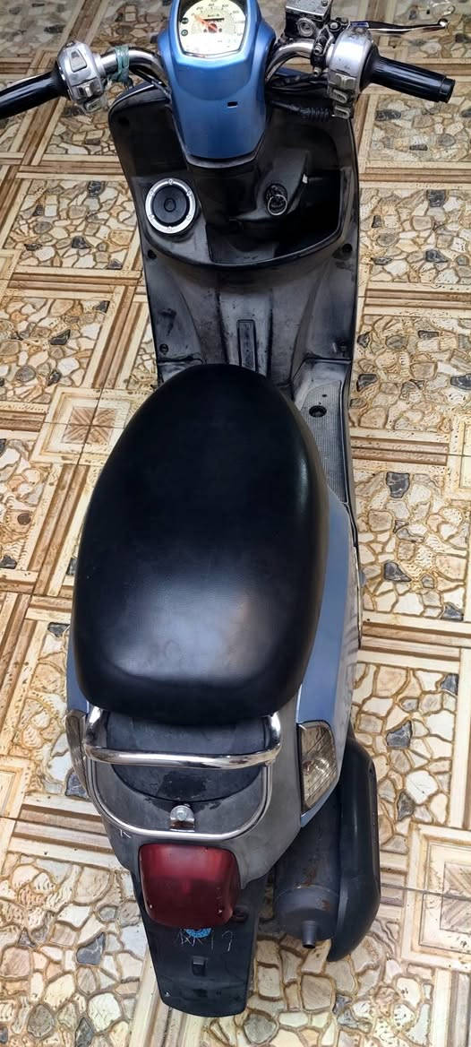 للبيع دراجة بوليسي 2007 ياباني
دراجة كفالة عامة محرك ما مفتوح كله شغال 
سعر 800 وبي مجال للشراي/ عنوان كربلاء حي العباس 
اي استفسار على رقم ***********
