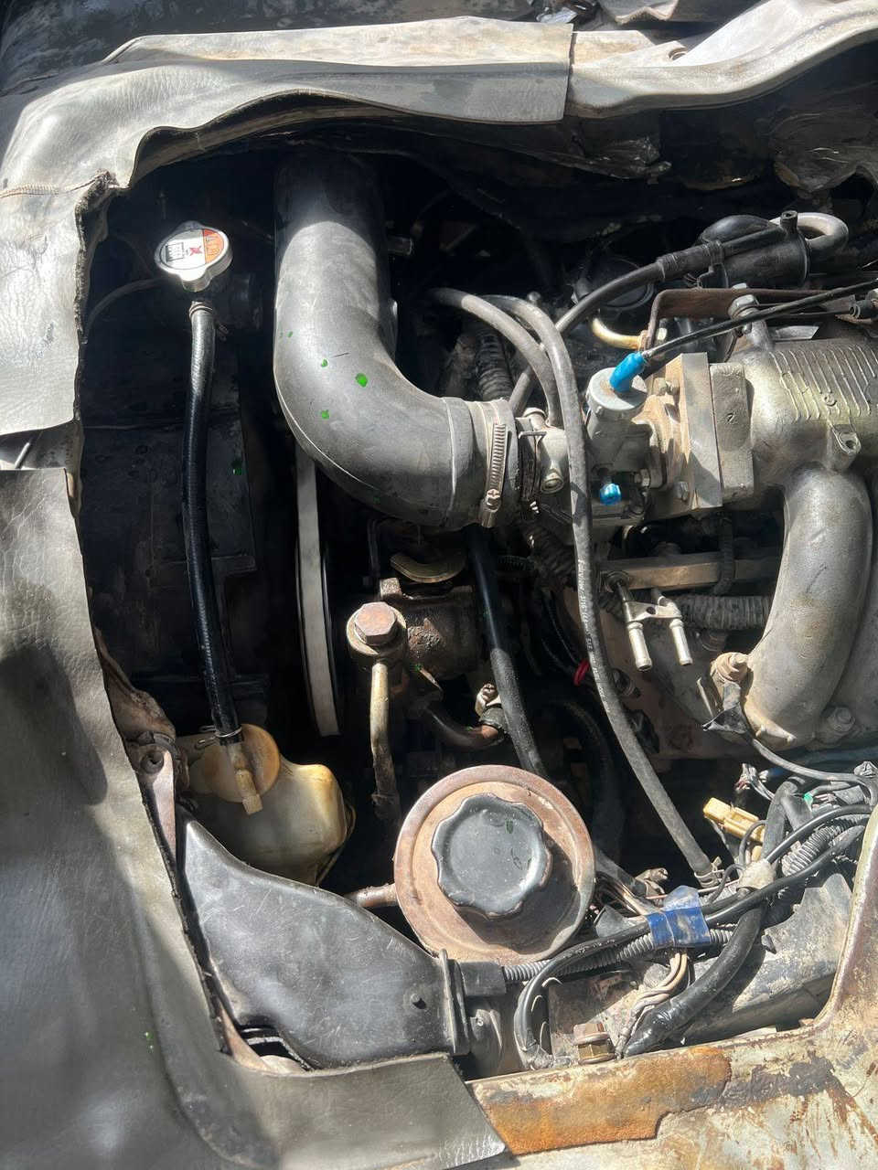 سلام عليكم اخوان جنايه الفتون تتوفر تحويره كامله من فيت بم كهربائية الى ميكانيكي من نوزل الى كابريتر زورق تخلصك من الرون المعلك من استهلاك الفيت بم شرط المحرك صافي صرف بانزين اقل عزم ثابت كل هاذ تجي تشوف السيارات المحوره تاخذ صافي كلفت التحويره 175الف للستفسار لاتصال ***********
