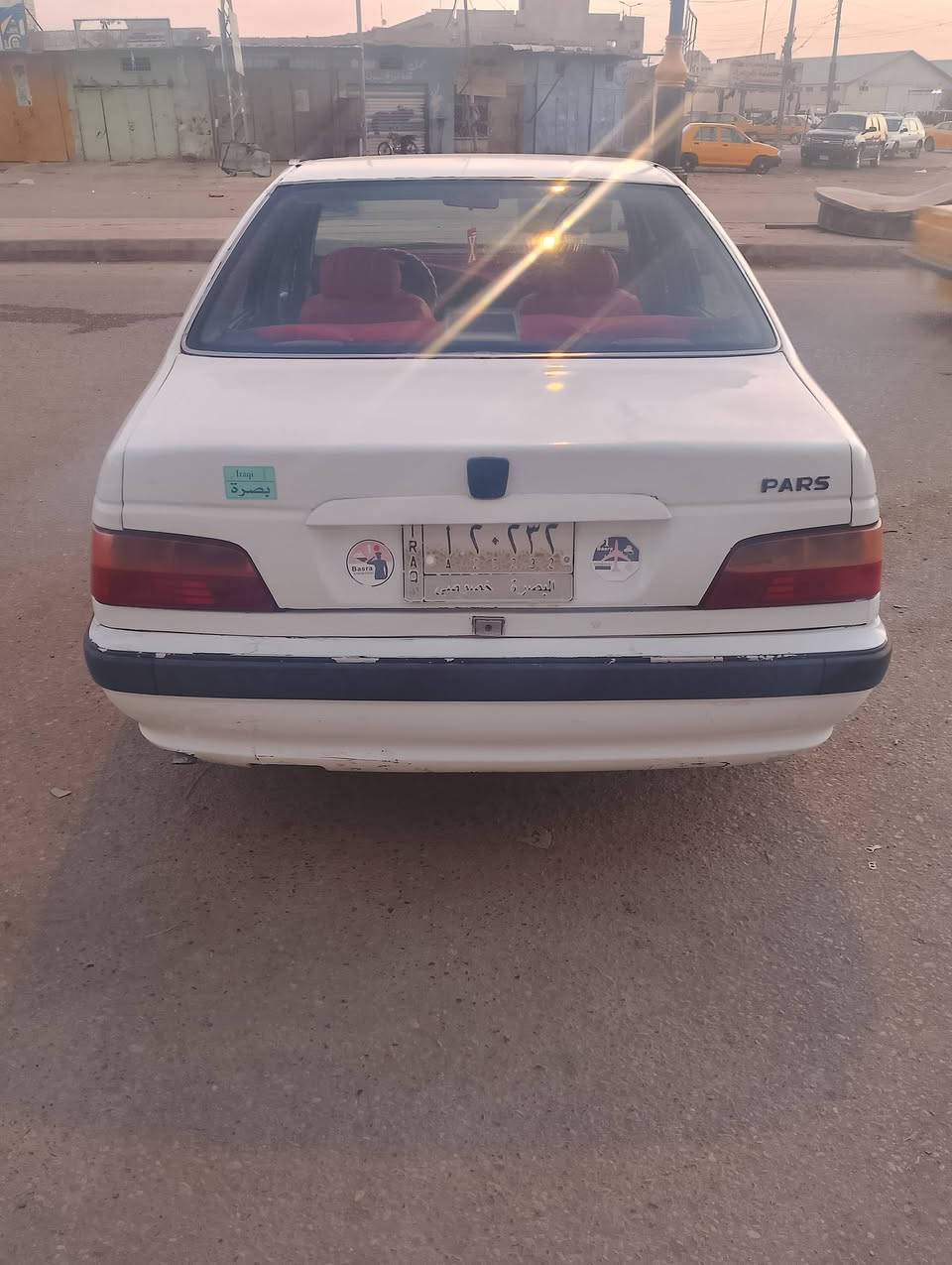 سلام عليكم بيجو بارص موديل 11 سنويه 28 قرامات ولا ألف مصفره رقم بصره وراعيها بصره مكينه تبخر والكشر شوف العين بيها لكاط خياس معمرهن يرادلها حداديه السعر. 32 او مراوس بسمند نظيفه ميسان حي الوحده *********** وتساب فقط
