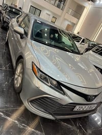 كامري ٢٢  للبيع السعر 160  نغد  ويرهم مقدمه.  زينه والباقي قساط 077022...