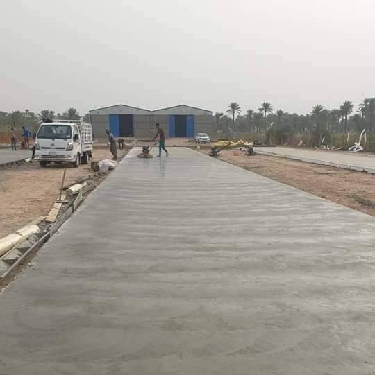 جاهزين  لصب وسقل الارضيات والرفتات و للساحات و الجملونات وسقوف وشوارع البيوت مع قوالب حديد كافه الاقياسات في جميع المحافظات وبأسعار مناسبة جداً.
 الاستفسار مراسلة الصفحة ***********/***********
