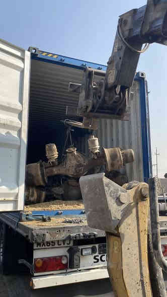 ما اجيبلكم محركات ومجاميع إذا مو أوربي 
بفضل الله وصلن مجاميع ومحركات فالفو 122/420شرط الشغل 

العنوان جرف النداف 

***********/حسن الدفاعي
