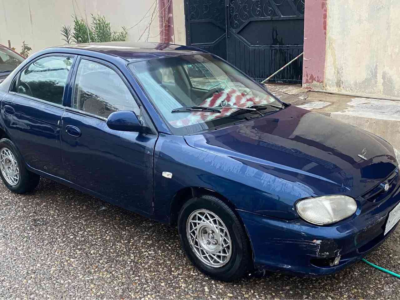 سلام عليكم سياره كيا سيفيا موديل 2000 رقم دياله مشروع وطني شرط تحويل وكاله قفل مركزي شاشه أندرويد سيارة يرادله غرفه كامله تايرات جدد بطاريه جدد سعر 33 بي مجال تواصل *********** واتساب موجود مكان كركوك أربيل, العراق
