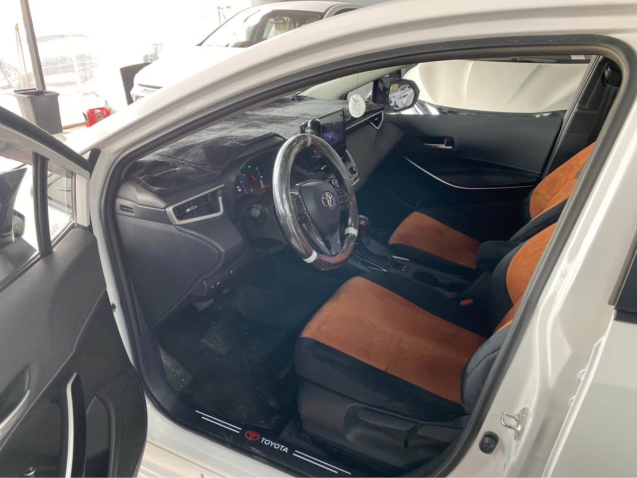 تۆیۆتا کرۆلا 2025 HEV شکل خلیجی
تەنیا ١٩ هەزار ڕۆیشتووە.زۆرپاکە
 فول مواصفات.مەکینە 18 .بەصمة.
ڕادار.سلاید.برێك کارەبایی.شاشةوكاميرا.
مكان : أربيل.   ١٠٠ متری معرض تۆپ کارس 
سعر 160ورقة موبایل   *********** أربيل, العراق
