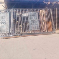 باب سلايت • ارتفاع ٢١٠ • عرض ٤٥٠