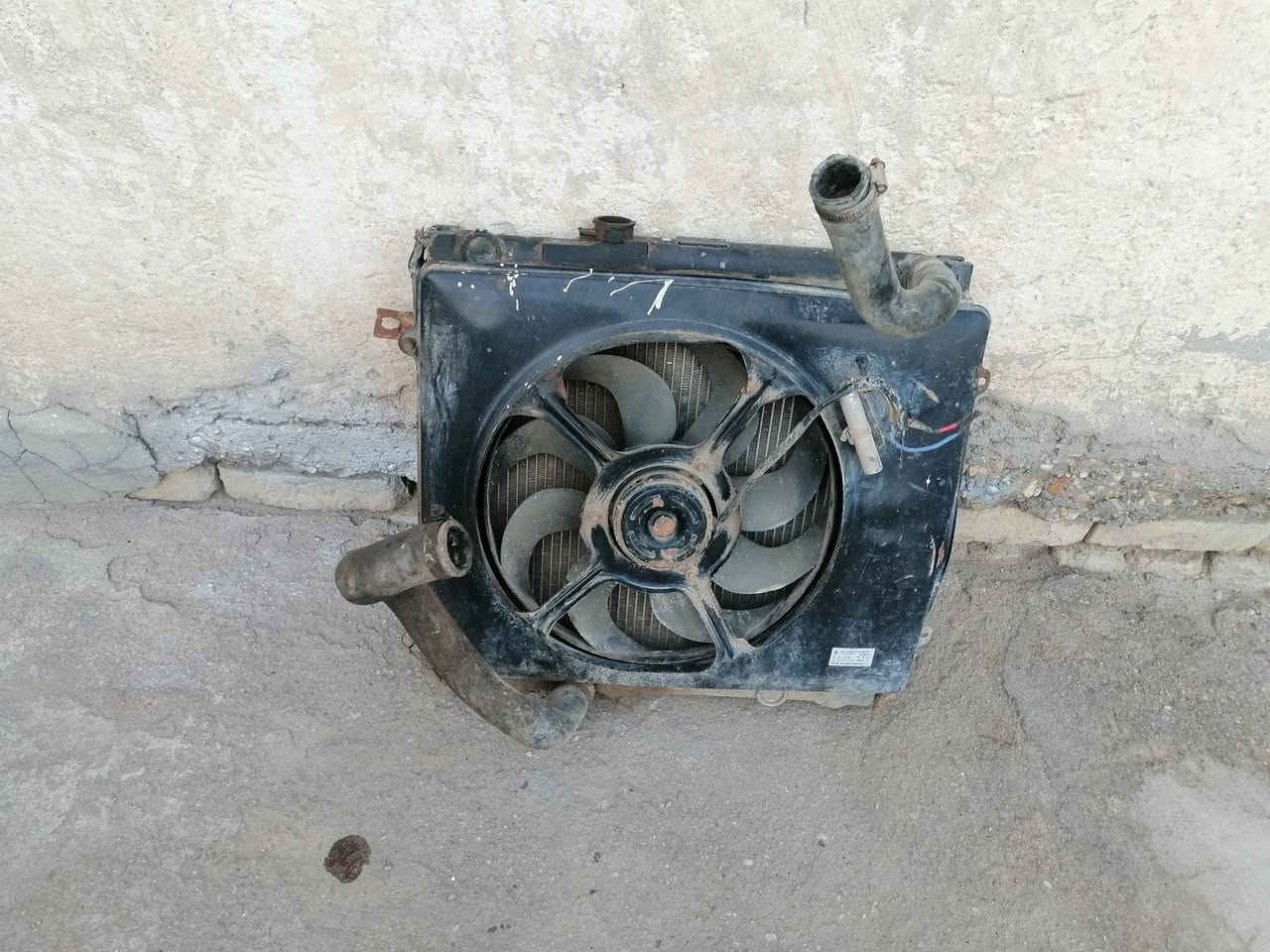 سلام عليكم غراض سياره بيكم دير كابريته +دينمو +باور+سلف+باور كريت +فان +راديتر / ويل 15 المكان ذي قار رقم ***********
