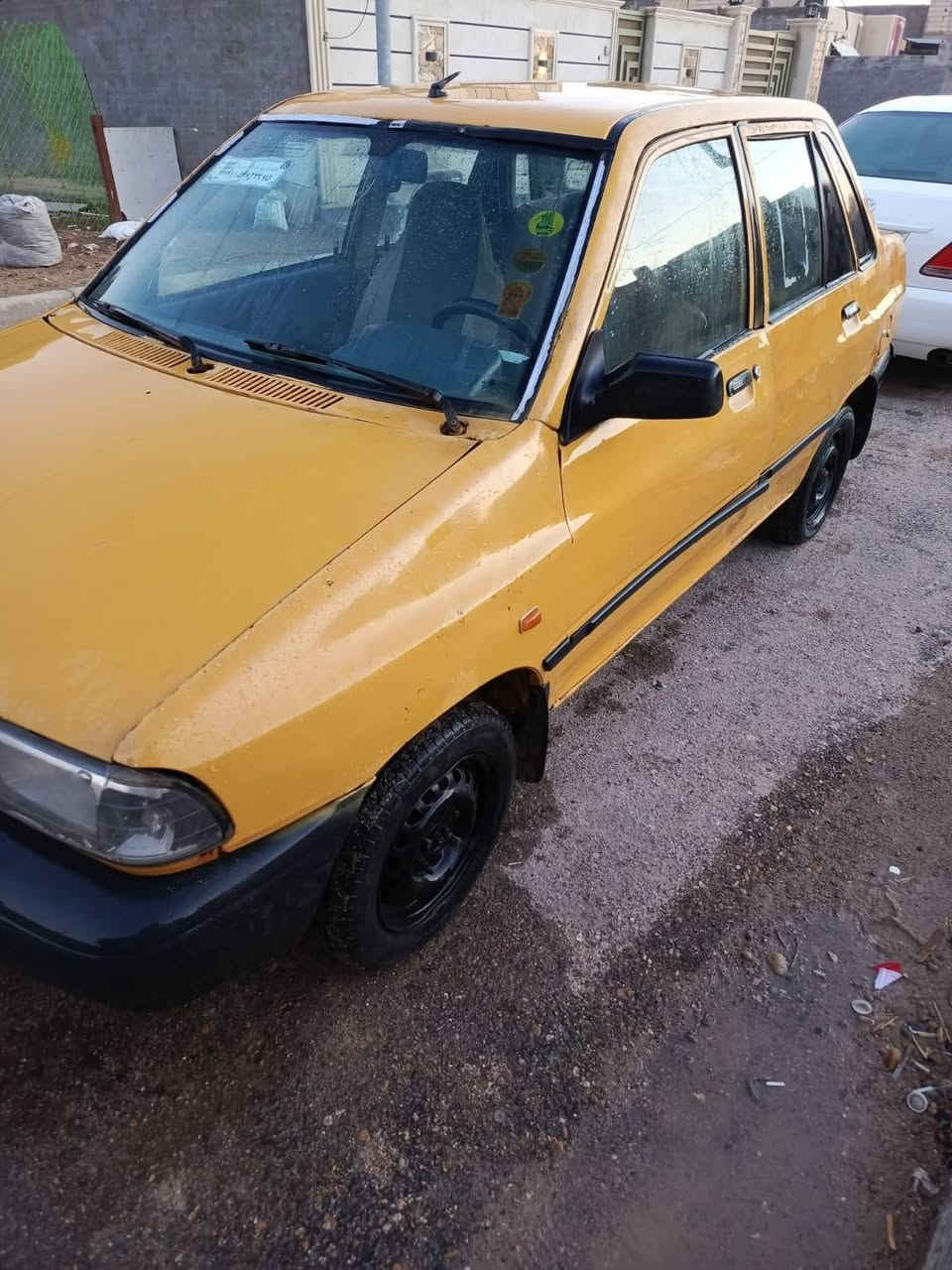 سايبه موديل 10 رقم ميسان الماني سنويه منتهيه 
مكينه كير حداديه كهربايات كله شغاله سياره جاهزه مانقصه شي مال جناي حلوه مرتبه تخم تاير هيه وغرمات ع مشتري 
العنوان،ميسان كميت السعر 15 وبيه مجال لشراي يتصل  خاص مغلق 
***********
