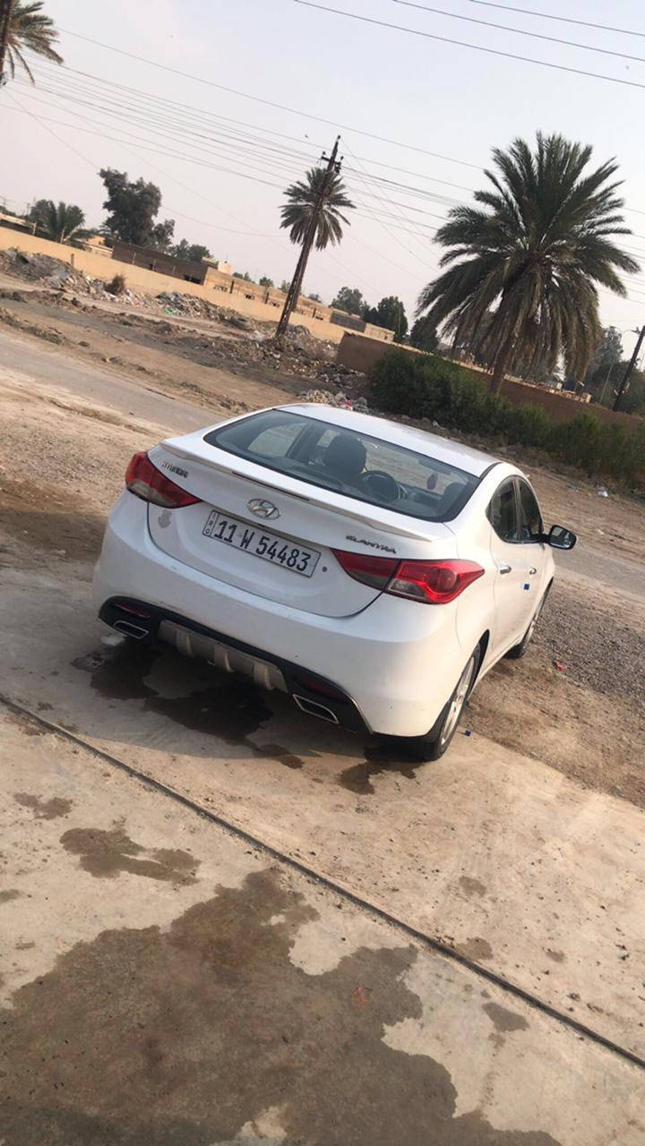 السلام عليكم
النترا خليجي موديل 2012 للبيع رقم بغداد 
تحكم استيرن 
بيها فقط 3 قطع جاملغ امامي مصبوغ وباب السايق مبدل وباب خلف السايق مصبوغ فقط بدون دواخل السيارة جاهزه من كلشي ونظيفة كلش ماناقصها اي شي 
السعر 110 وبيها مجال بسيط حك الجية 
العنوان ابو غريب قرب مستشفى ابو غريب 
الرقم ***********
