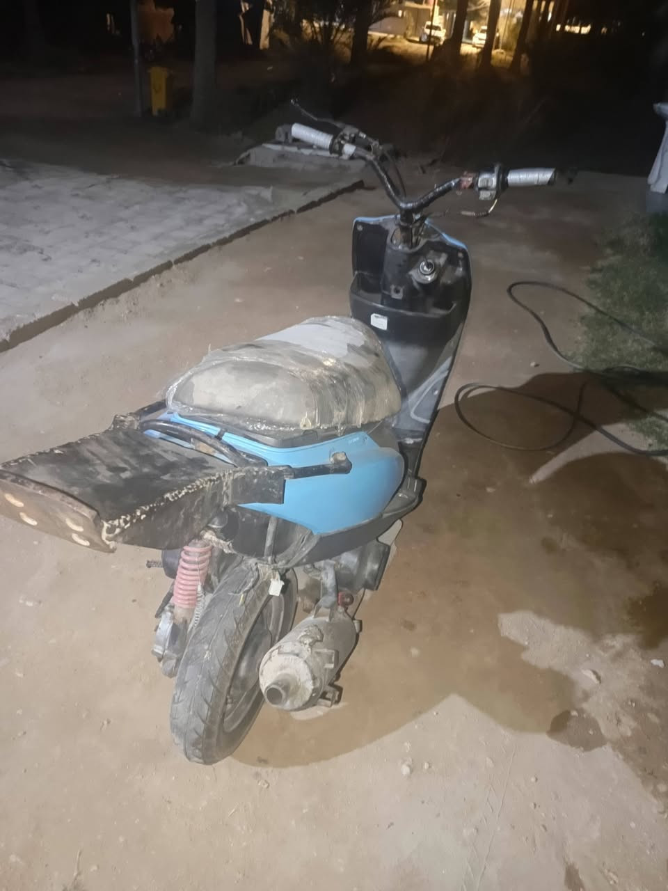 السلام عليكم دراجه للبيع متروكه
دراجه ماكس عدله ياباني جانت تشتغل وطفت هندر يخرط ابيع كوم حديد شاصي مكفول نضيف بوشه 55 ضفيره جديده مكاني كربلاء الحسينيه العطيشي سعر 180 وبيه مجال بسيط الشراي للتواصل واتساب 0783365133


**إذا كنت صاحب هذا الإعلان وتريد حذفه لأي سبب، رجاءا أرسل رسالة إلى الدعم الفني**