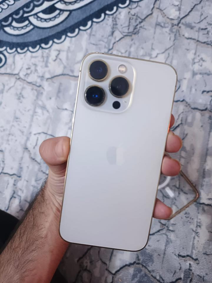 ايفون 13 برو
مكفول من كل شي
ما داخل تصليح ابد ولا مبدل بي شي
امريكي شريحة وحده وذاكرته ٢٥٦
بطاريه 89
العنوان ناصرية سوق الشيوخ 
السعر 550
للتواصل واتس اب فقط ***********
