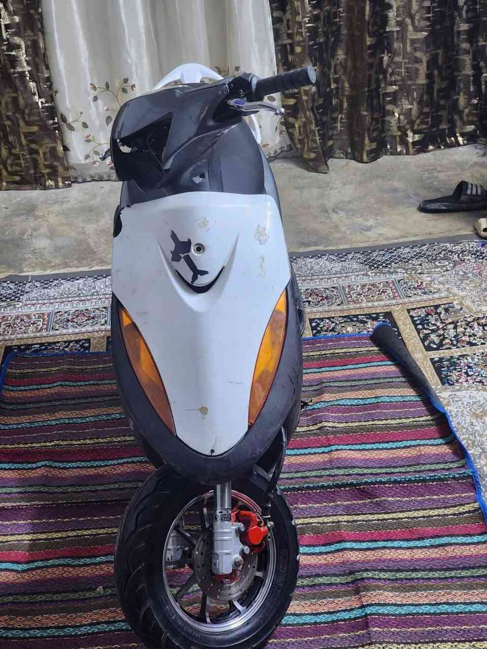 سلام عليكم دراجه عدله للبيع دراجه خير من الله مكينه 55خرسه لا نضوح ولا تنقيص ولا تبخير دراجه هندره خارط جيبلك عرموطه وتعال شغل نكره جماعت 200لتعلق سعر خاص (***********اتصل وبيك خير ودلل
