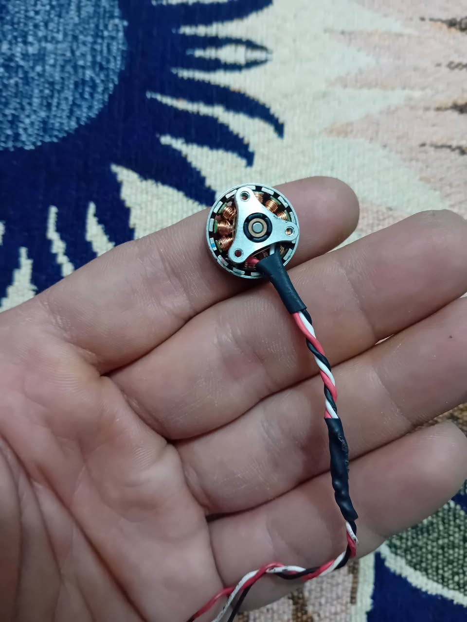 ٤ قطعه السعر ٥٠


**إذا كنت صاحب هذا الإعلان وتريد حذفه لأي سبب، رجاءا أرسل رسالة إلى الدعم الفني**