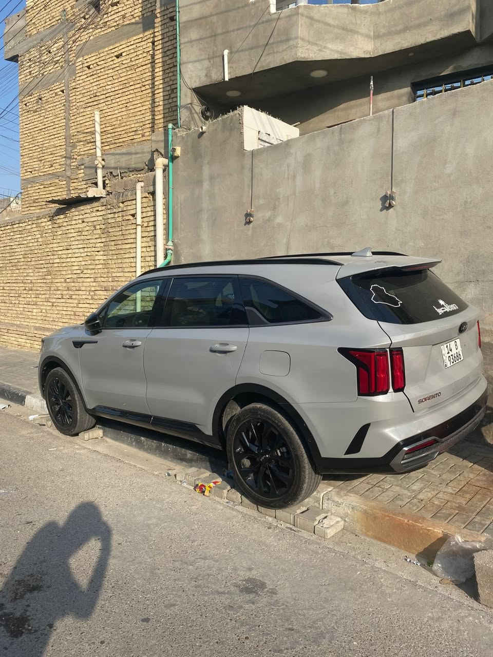 السلام عليكم سورنتوا موديل 2022 ماشية 39 الف 
وارد أمريكي الضربة مالتها صندوك ومبدل وشوي من المدكر الخلفي 
للاستفسار ***********
