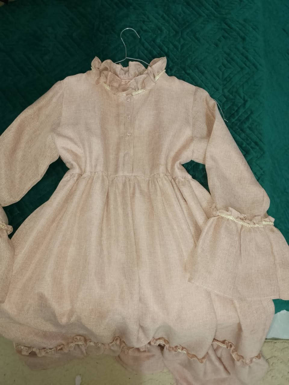 فساتين قياس 40 42 سعر القطعه 7 الاف


**إذا كنت صاحب هذا الإعلان وتريد حذفه لأي سبب، رجاءا أرسل رسالة إلى الدعم الفني**