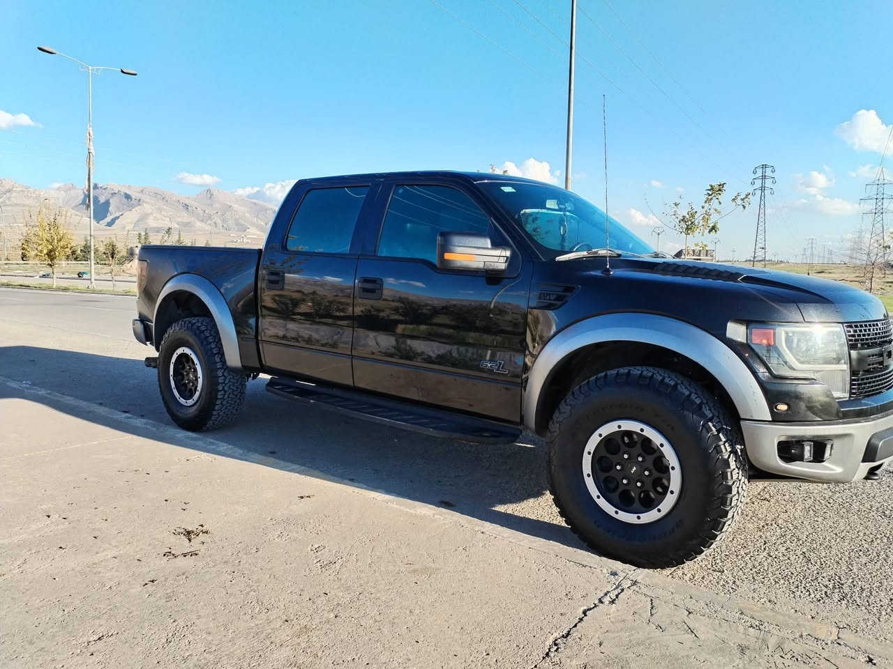 فۆرد ڕابتۆر2013بدون صبغ محڕک مامەفتوح فل فولsvtسعر235$مجال***********
