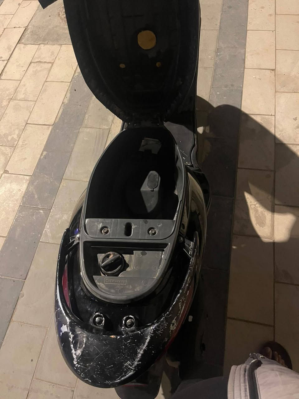 سلام عليكم حبايب دراجه بريز بلاديه مقفوله كفاله عامه كابريتر بلادي كفر اصلي كهربائي شغاله سلف هندر ***********
