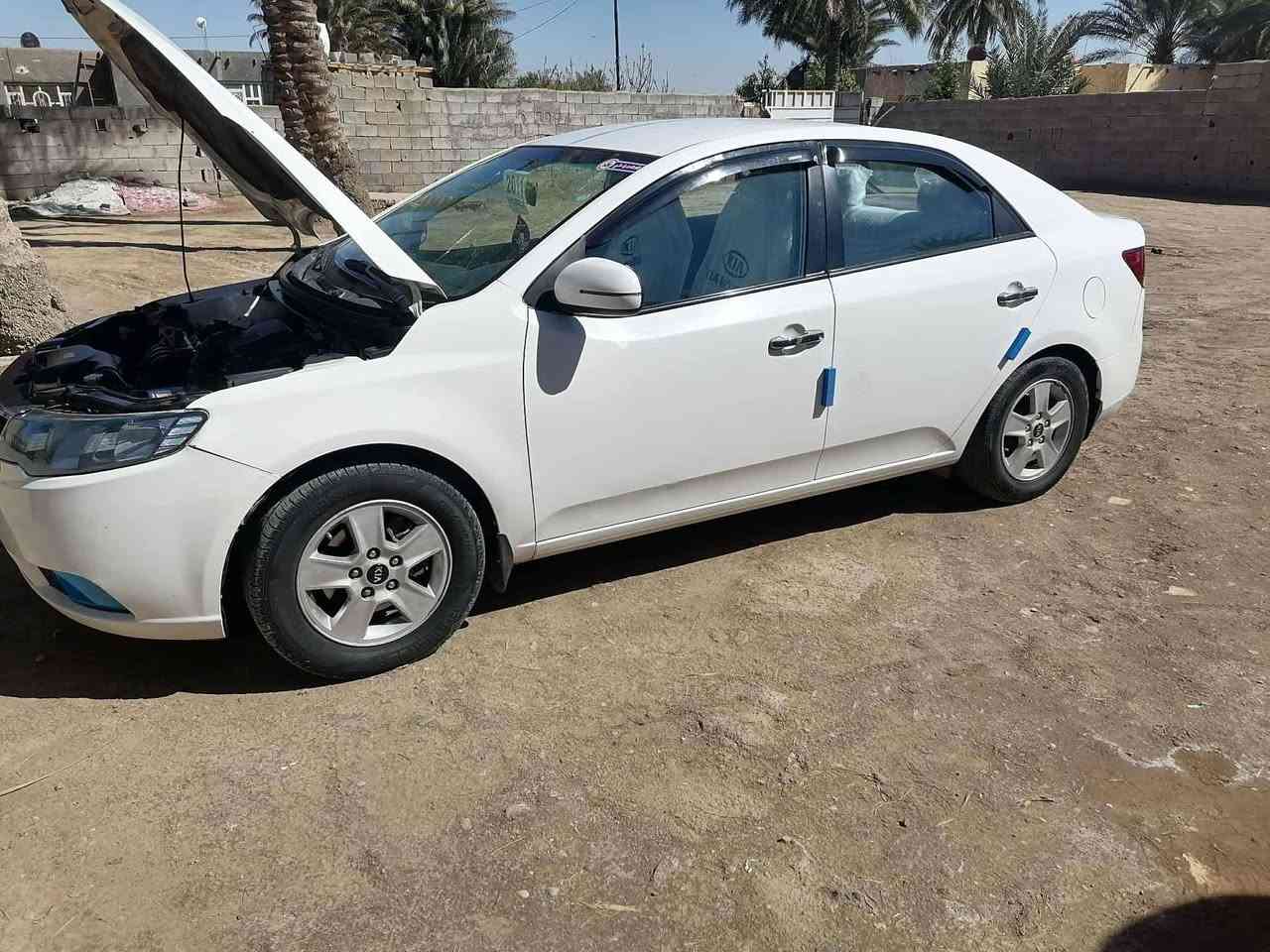 سيراتو موديل 2011
سياره جاهز تخم تاير محرك كير كفاله 
تبريد ثلج 
سنويه ل 2028
 تحويل وكاله صدر جديد 
ماشيه 200 

مكاني واسط الزبيديه 
‏‪***********‬‏
