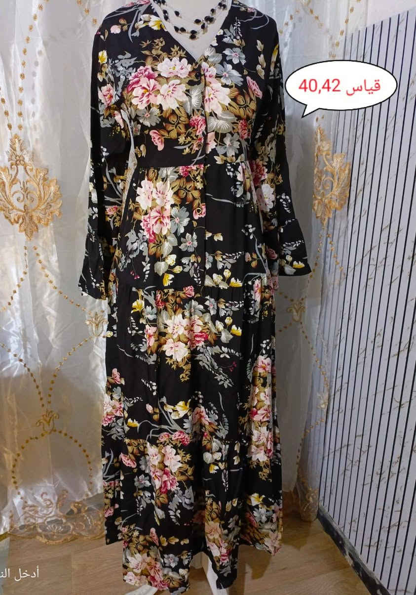 فساتين وشلحات. #شي_أن ❤️‍🔥🫰 
 القياسات بالصور. 👇
السعر خاص 
يتوفر خدمة توصيل 🚗🏍 
#شي_أن    ﷼


**إذا كنت صاحب هذا الإعلان وتريد حذفه لأي سبب، رجاءا أرسل رسالة إلى الدعم الفني**