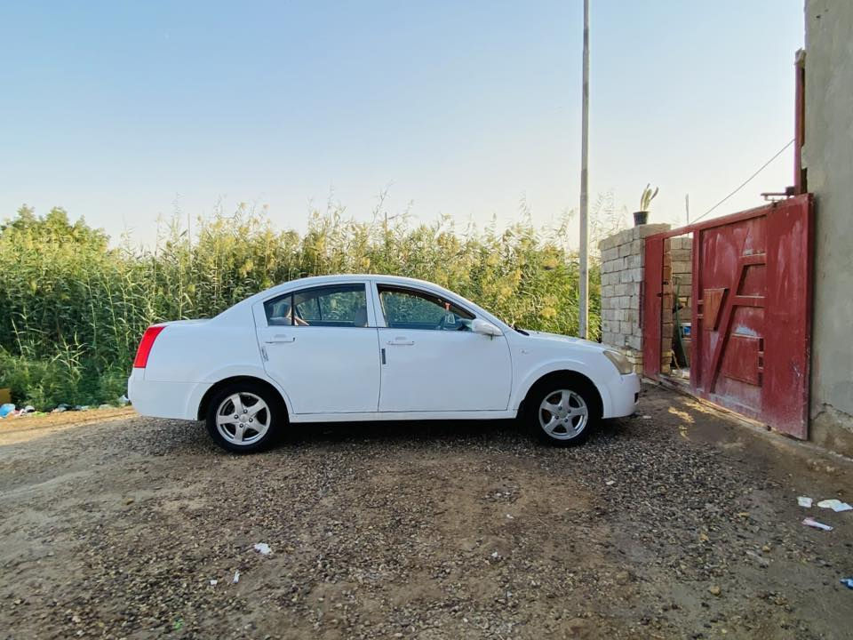 سياره شيري اي 5 للبيع رقم انگليزي مكفوله من كلشي السياره بسمي المكان ال لحمد للاستفسار هاذه رقمي ***********
