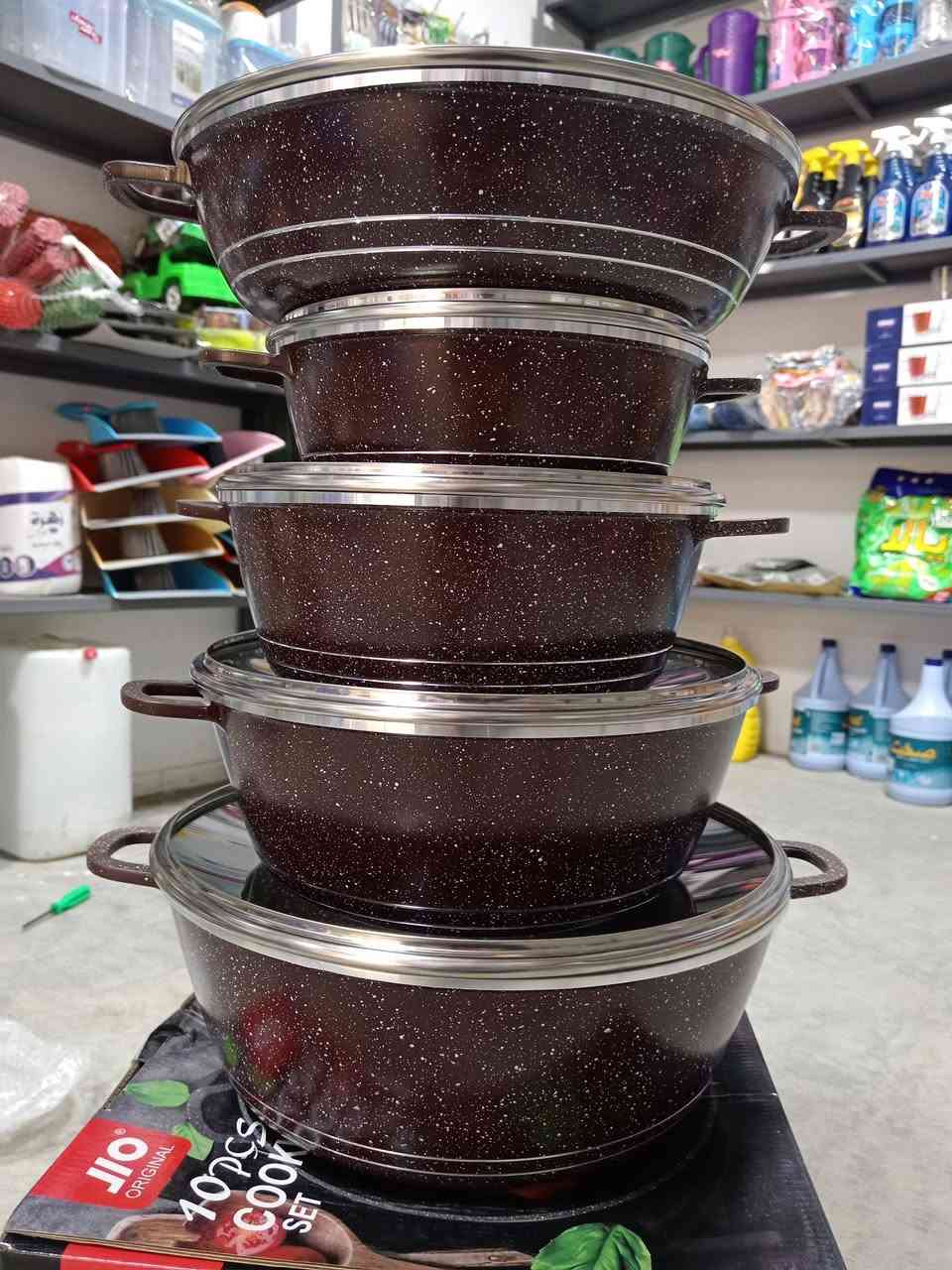 اهلا وسهلا بكم في محل انوار المصطفى للمواد المنزليه العنوان الرمادي حي الشرطه مقابيل النادي الملكي داخل القيصريه رقم المحل 57 يوجد خدمه توصيل لجميع مناطق الرمادي ***********
