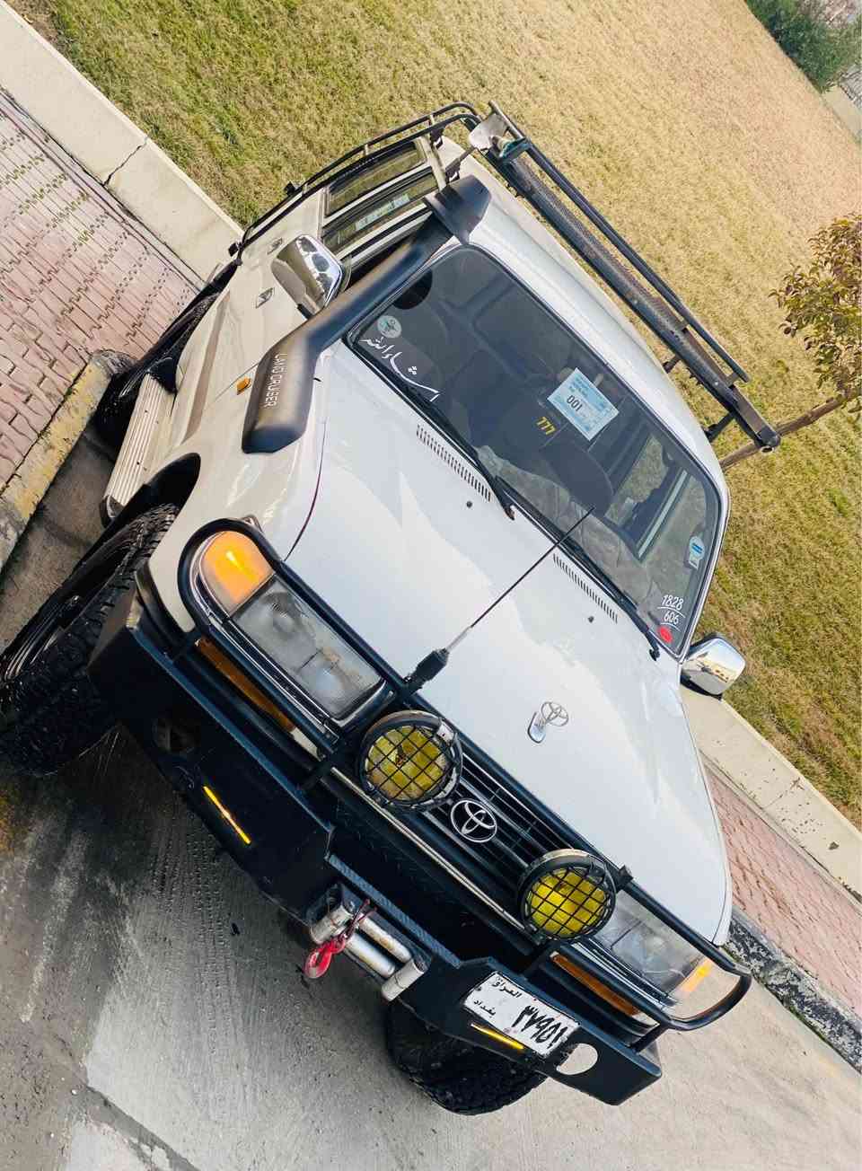 بؤ فرؤشتن 
شتي جوان نمونه ئه بي وابيت 
تويتا لاندگروز /🦅 🤍
كامل مه سره في تياكراوه
سعري٤٨ مه عا مه له 
ماشالله له بؤياخ وده ماري 
ئارمي پلاستيك سليماني 
مؤديل91
سيسته مي غاز و به نزين🌹
گيروو مه كينه ي 4500 مؤنيكا🦅
ماشآءالله له قوه تي 
مواسه فات
١-پاوه ر
٢-داژبل به رز
٣ دةبل ئةكسل 4+4 
قورسو سوك مه زبوت 
٤ قفل مه ركه زي
٥چكنيت
٦ شاشه ئايپاد+ كاميرا 
مه ركةزي 
ناوي جوان 
گه رمي وكاره باي هه مووي مه زبوت
هه مووگياني له سه ربيلد ماوه
پيش وپشت وشاني كه پسه
ده عم ليدراو هيچ پيوه نييه
تاقم لايت وعه ته روبه گ لايت لؤك
تاقم تايه وويل جه به لي لؤك 
 ته نها فرؤشتنه
چه مچه و جوانكاري كاملي بؤ كراوه 🛫
سه ياره كة تير مه سره ف كراوه 
ئارم ئه وه ليات موس براوه به شه رت 

☎️☎️
***********
*********** السليمانية, العراق
