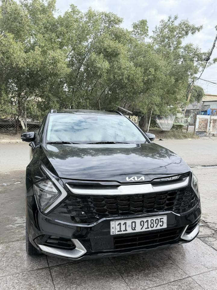 السلام عليكم كيا سبورتج موديل 2025 فول مواصفات برستيج أعلى فئه حادثها دعاميه وشويه بل بنيد بدون أيرباك وبدون دواخل السياره ماشيه 27 الف كيلو 
العنوان الأمين رقم الهاتف 

‭0772 725 3501‬
