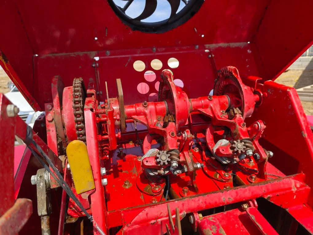 كابسه فوركسن جاهزه على شغل مكفوله 
لعنوان العماره قضاء كميت

سعر 13 بيه مجال

اتصال او واتساب 

***********
