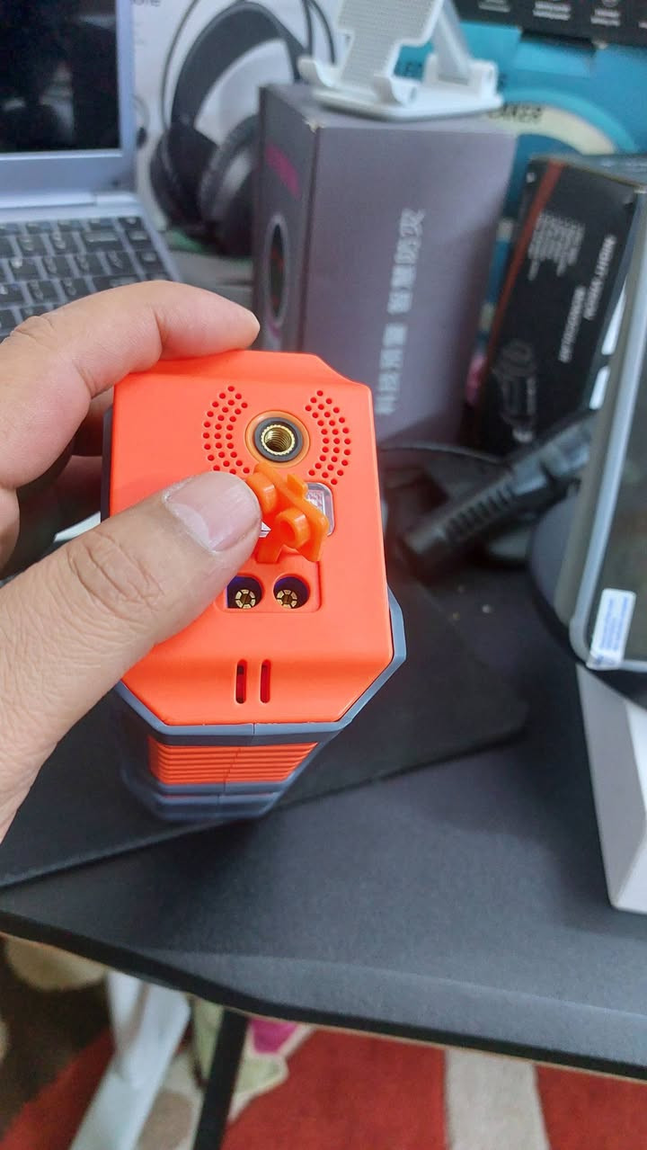 جطل سياره ومنفوخ اطارات  شحن تايبسي السعر 40 الف


**إذا كنت صاحب هذا الإعلان وتريد حذفه لأي سبب، رجاءا أرسل رسالة إلى الدعم الفني**